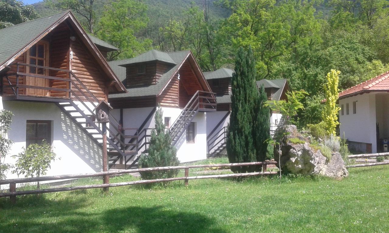 Bed and Breakfast Vodopad Lisine à Strmosten Extérieur photo