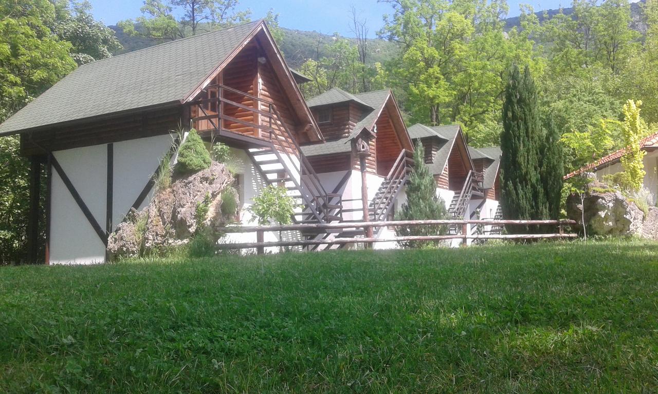 Bed and Breakfast Vodopad Lisine à Strmosten Extérieur photo