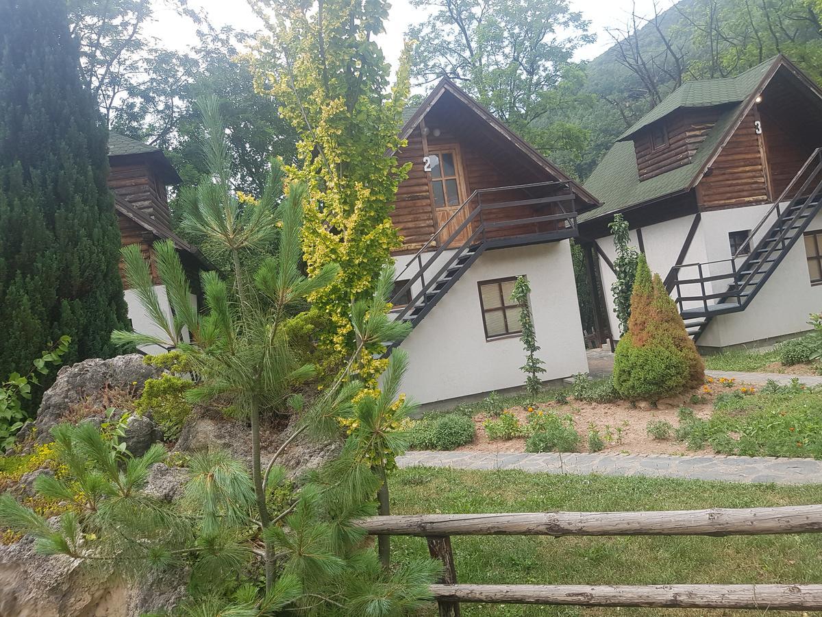 Bed and Breakfast Vodopad Lisine à Strmosten Extérieur photo